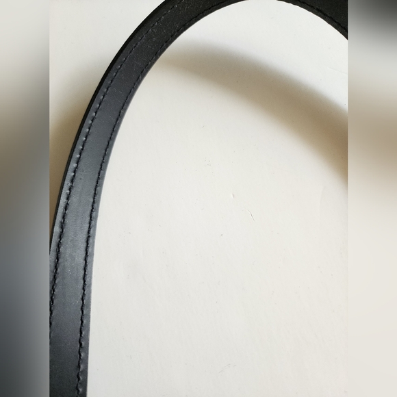 Louis Vuitton Bucket PM Epi Leather. Barely used in excellent condition! - Picture 14 of 16